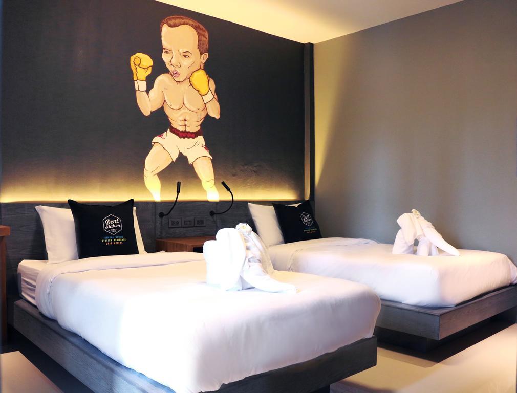 Dent Station Resident Hotel Phuket Bagian luar foto