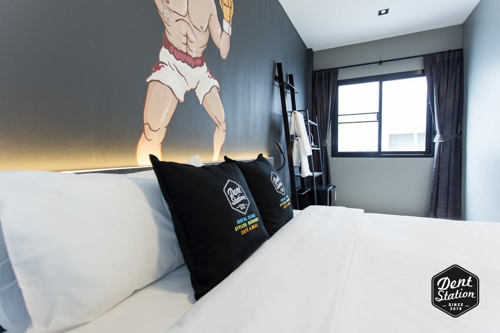 Dent Station Resident Hotel Phuket Bagian luar foto