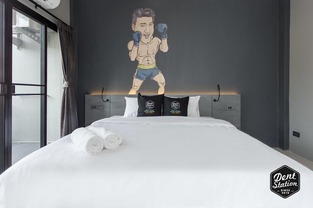 Dent Station Resident Hotel Phuket Bagian luar foto