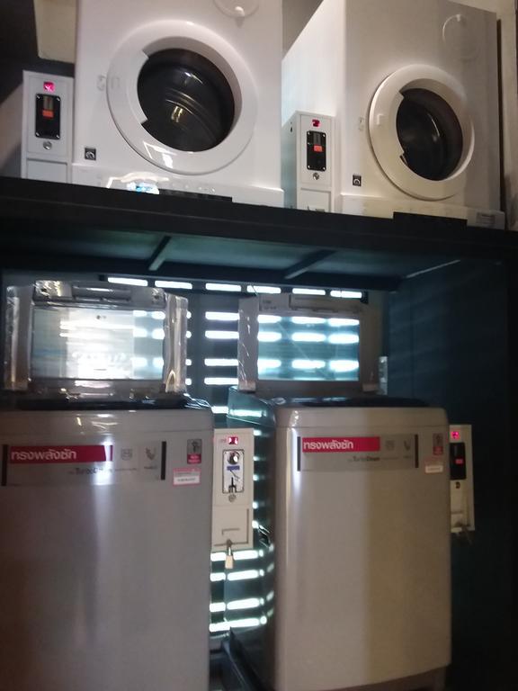 Dent Station Resident Hotel Phuket Bagian luar foto