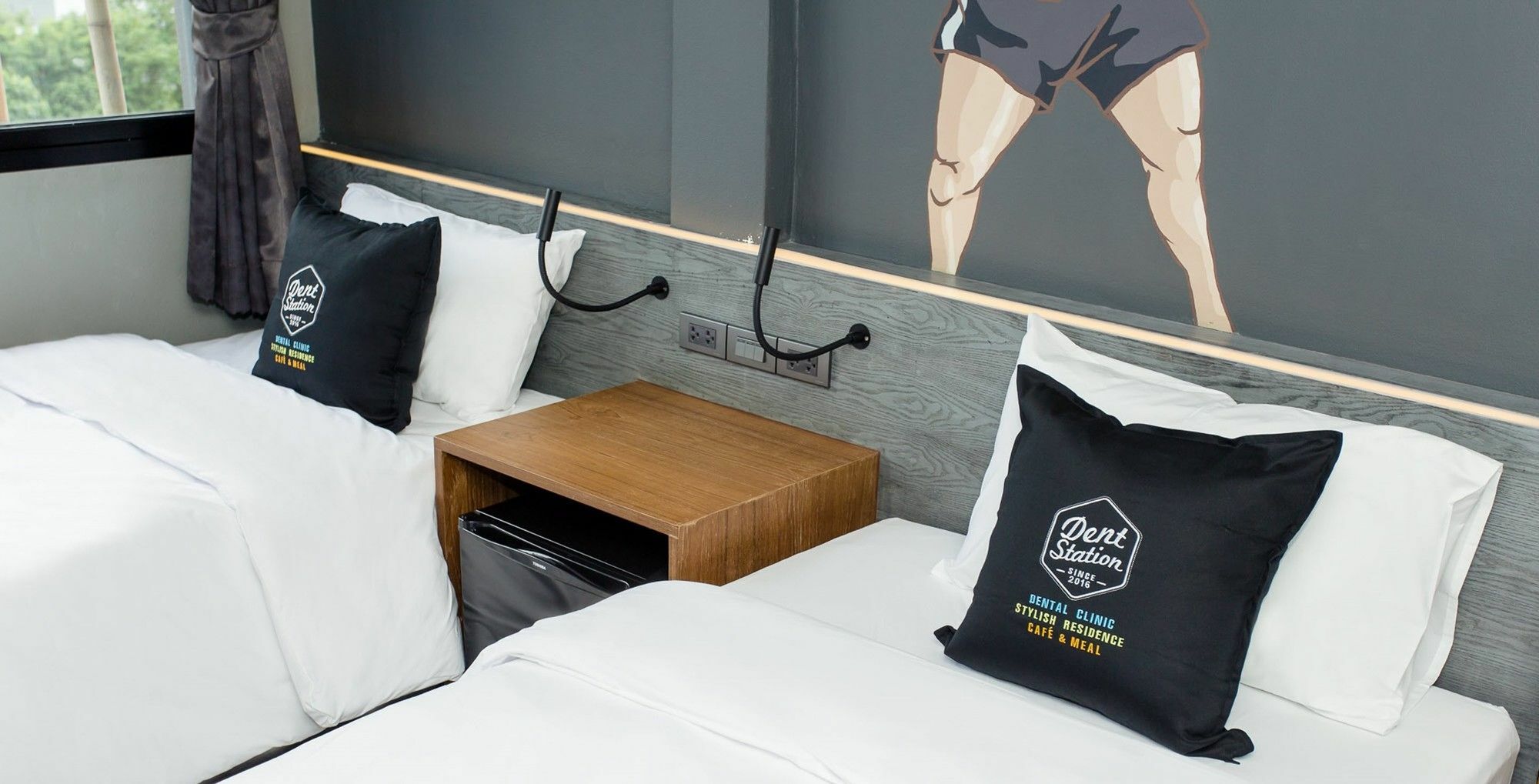 Dent Station Resident Hotel Phuket Bagian luar foto